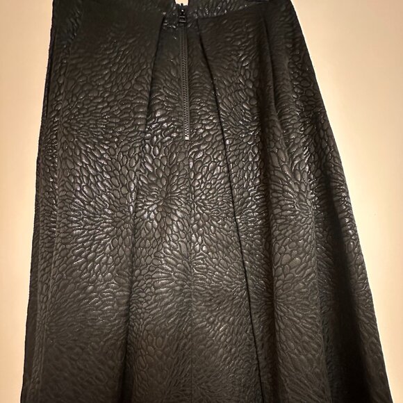 Pink Tartan Black Textured Metallic Midi Skirt · Size 0 · Excellent Pre-Loved Co - Picture 2 of 4